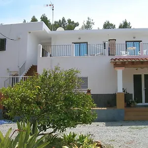 https://pension-las-tres-golondrinas.ibizaislandhotels.net